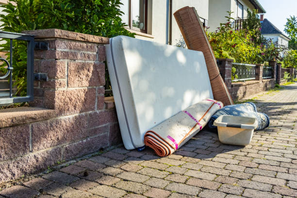 Best Attic Cleanout  in Crest Hl, IL